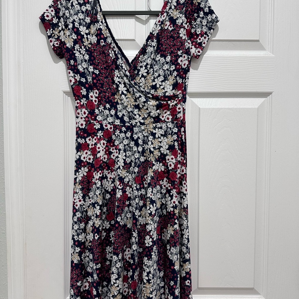 Kaileigh Floral Midi Dress - Burgundy, Navy, White